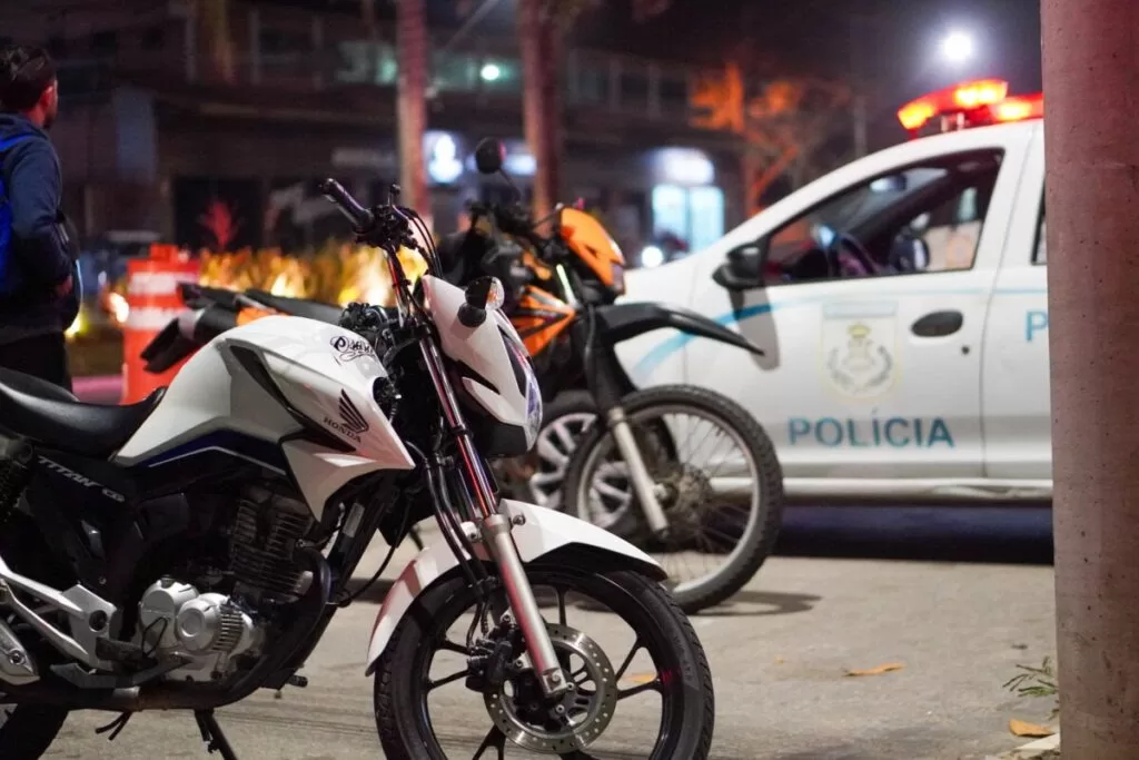 Operação Scape Legal autua motos com escapamento irregular em Búzios — RC24H