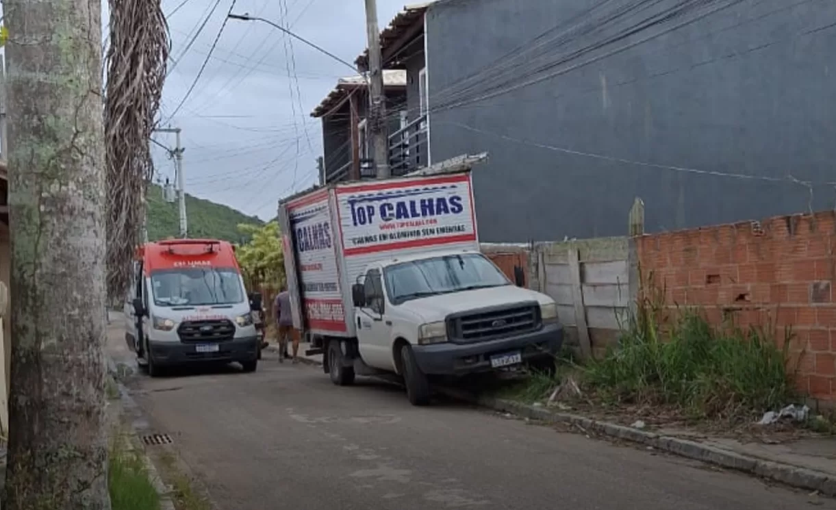 Trabalhadores sofrem descarga elétrica durante serviço em Búzios — RC24H