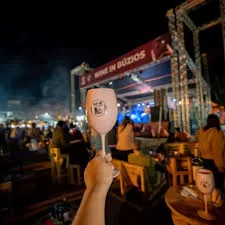 Wine in Búzios chega à 6ª edição com mais de 150 rótulos e programação musical — RC24H