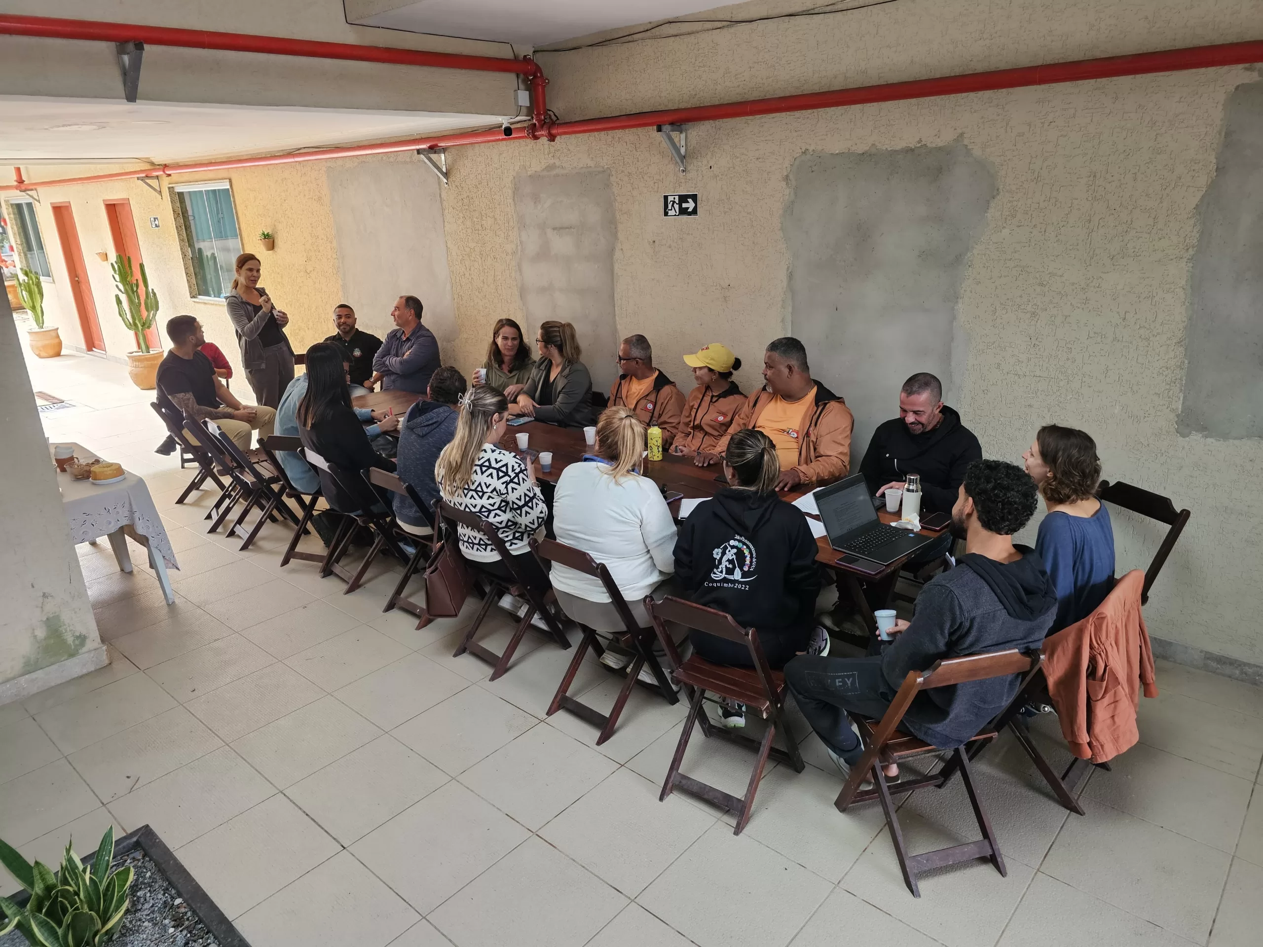 Reunião discute implantação do Programa Bandeira Azul no Pontal do Peró, em Cabo Frio — RC24H