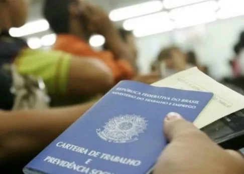 Programa Emprego Já! tem mais de 400 vagas disponíveis em Cabo Frio — RC24H