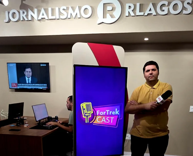 Grupo Rlagos de Comunicação lança Fortrekcast, novo podcast que une jornalismo, tecnologia e interatividade