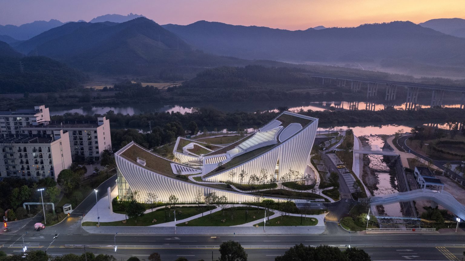 Museu Sunner adota telhados verdes em projeto na China