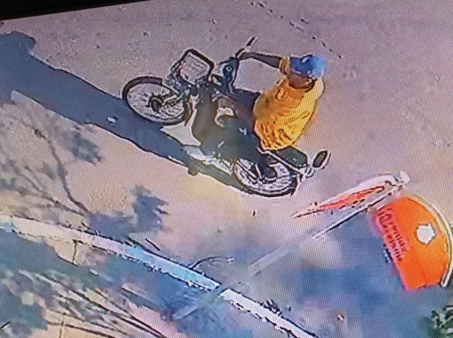 Mulher tem bicicleta elétrica furtada enquanto trabalhava em Cabo Frio — RC24H
