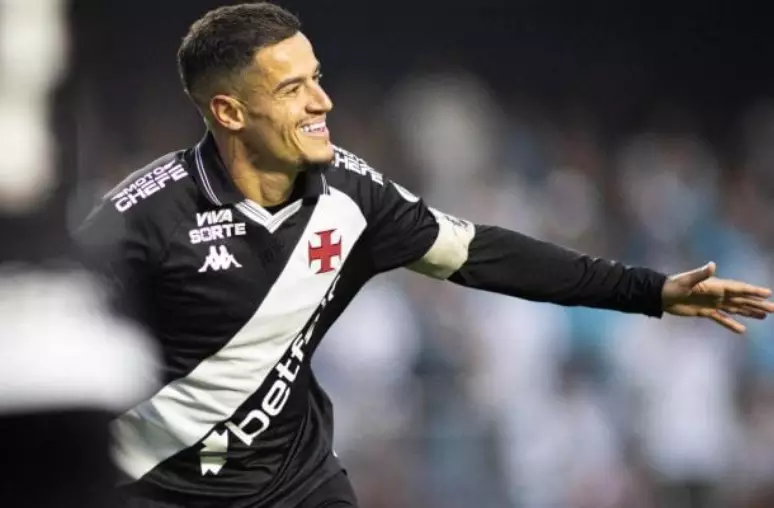 Vasco goleia Santos por 6 a 0 no Morumbis e deixa a zona de rebaixamento do Brasileirão