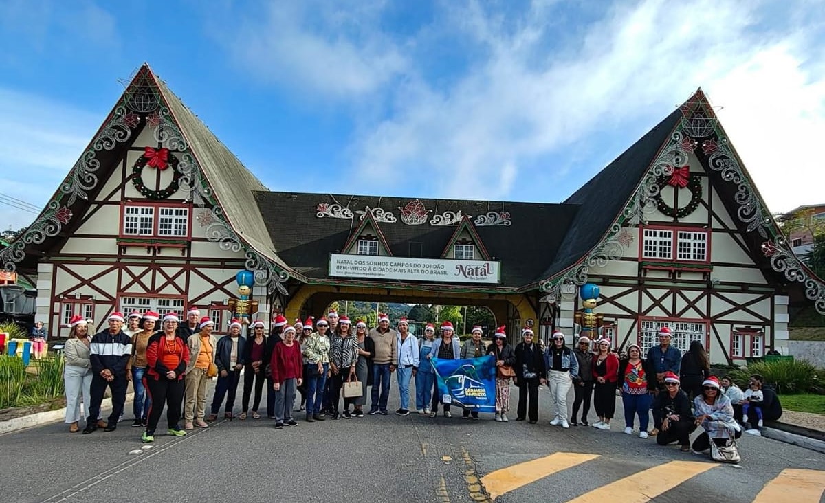 Empreendedorismo 50+: moradora de Cabo Frio transforma sonho em realidade e inspira mulheres no turismo
