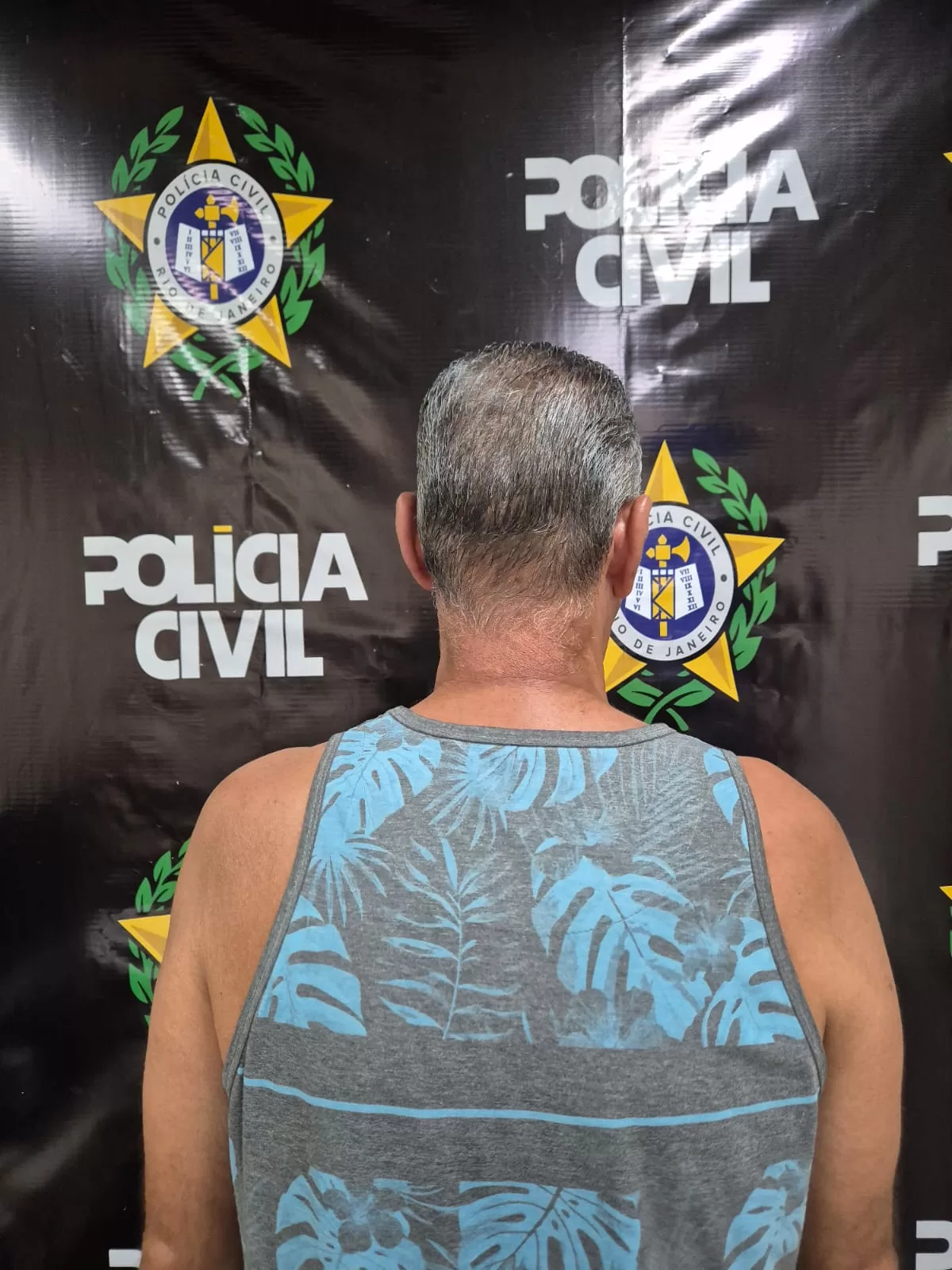 Homem é preso em Cabo Frio por descumprimento de medidas protetivas — RC24H