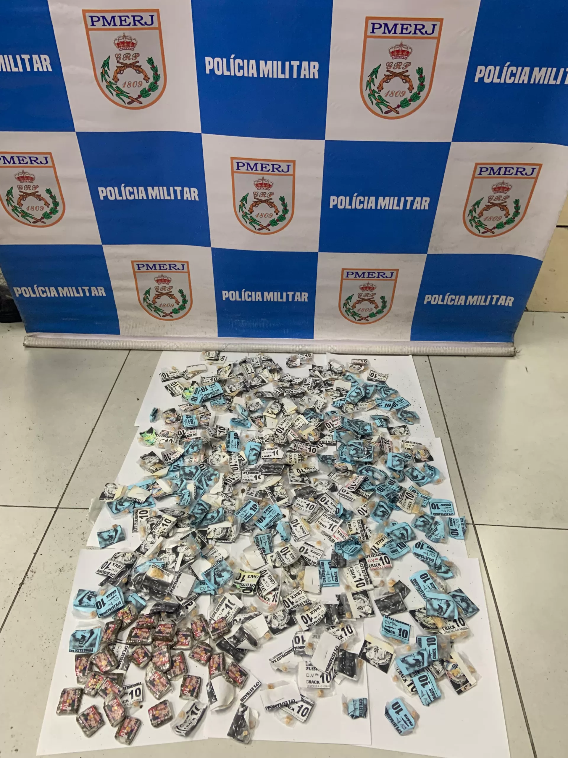 Polícia Militar apreende 386 pedras de crack em operação no Jardim Esperança, em Cabo Frio — RC24H