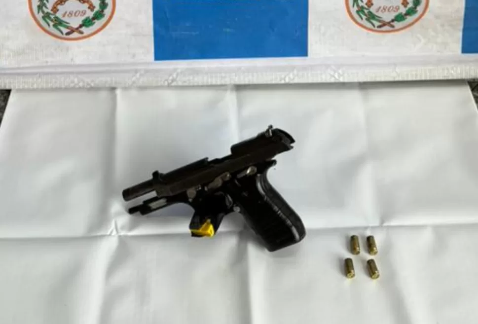 Polícia prende dois homens após confronto armado em Cabo Frio — RC24H