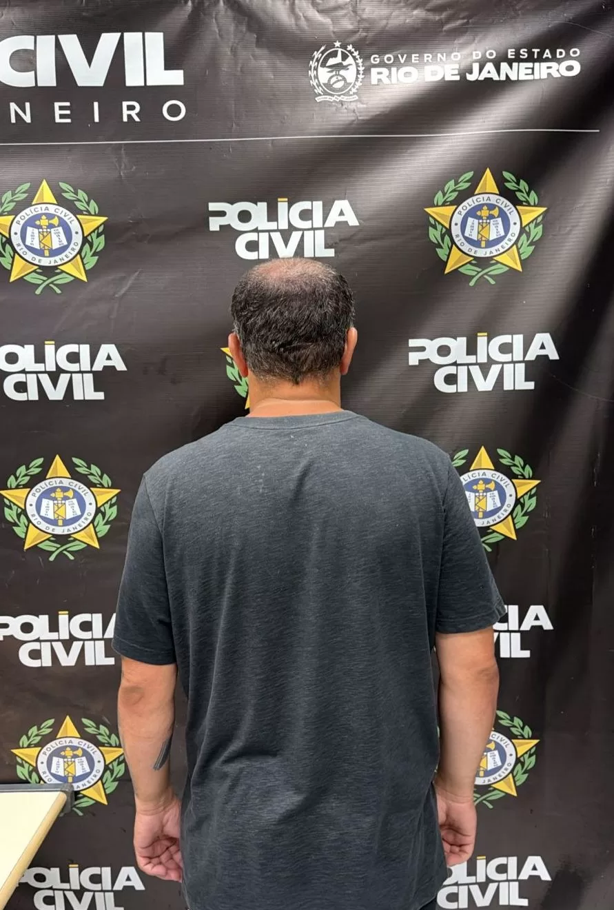 Polícia prende motorista embriagado após denúncia em Macaé — RC24H
