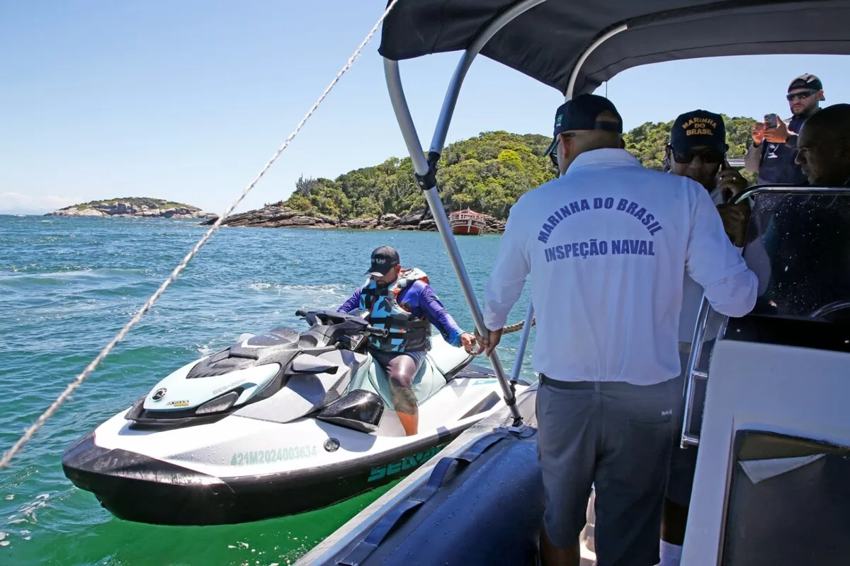 Praias de Búzios recebem ação integrada de fiscalização náutica — RC24H