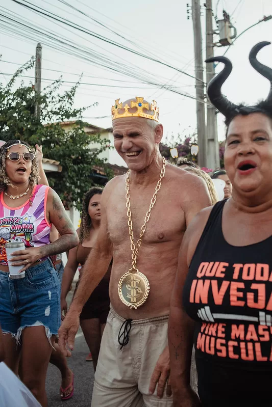 blocos e shows agitam a segunda-feira de folia em toda a cidade — RC24H