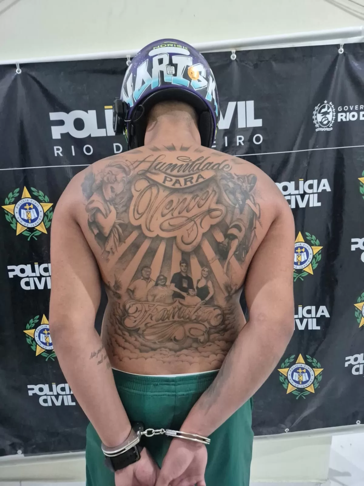 “Influencer do grau” é preso após empinar moto em via pública e portar celular furtado em Saquarema — RC24H