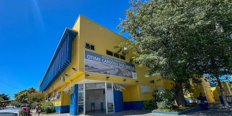 Briga entre irmãos termina com homem baleado e levado às pressas para hospital no Jardim Esperança, em Cabo Frio — RC24H