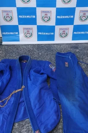 Suspeito de receptação é flagrado com kimono furtado de projeto da Apae em Cabo Frio — RC24H