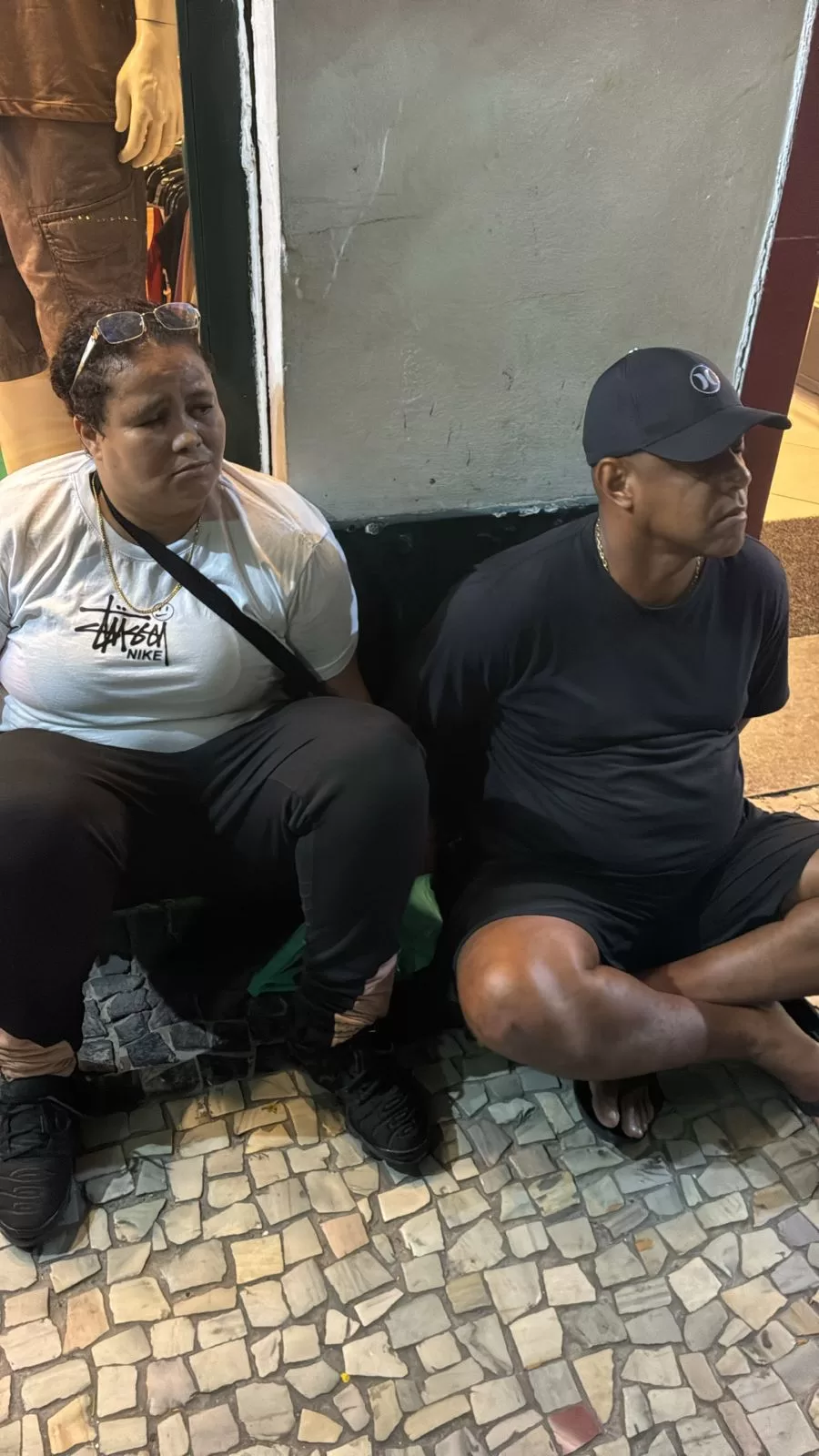 Dupla presa por furtos em diversas drogarias na Região dos Lagos — RC24H