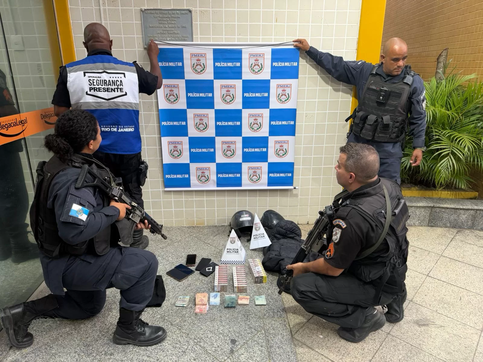 Roubo a estabelecimento comercial é registrado em Araruama — RC24H