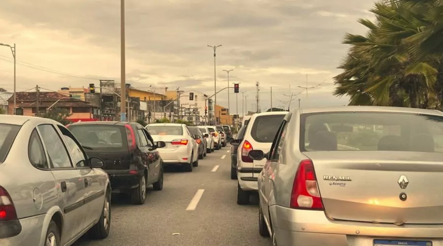 Problemas nos sinais de trânsito de Rio das Ostras geram confusão e aumentam perigos nas ruas