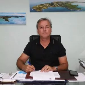 'O que vemos em Búzios já é uma pré-campanha, com uma enxurrada de fake news', dispara o Prefeito Alexandre Martins | Búzios
