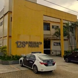 Praia do Abricó em Rio das Ostras: Corpo de mulher encontrado com vestígios de sangue | Rio das Ostras
