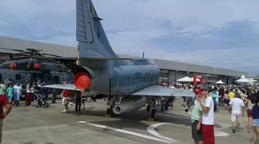 Aniversário da Aviação Naval em São Pedro da Aldeia tem eventos gratuitos.