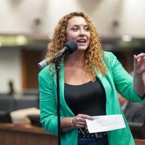Deputada Zeidan retira candidatura à prefeitura de Itaboraí | Enfoco
