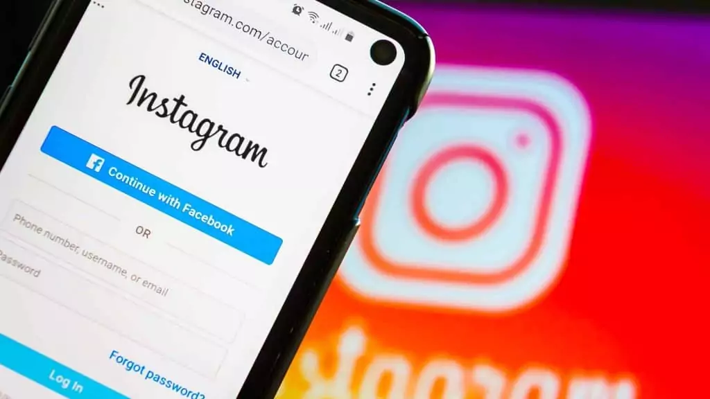 É confiável comprar no Instagram? 8 orientações para se proteger Guia Região dos Lagos 4 Logo do Instagram