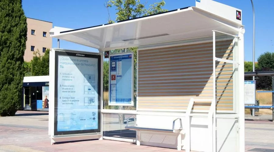 Madri experimenta pontos de ônibus com refrigeração natural