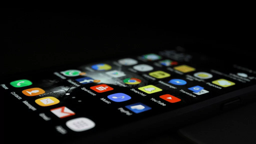 Imagem: Rami Al-zayat/Unsplash Interface de um celular Android mostrando aplicativos