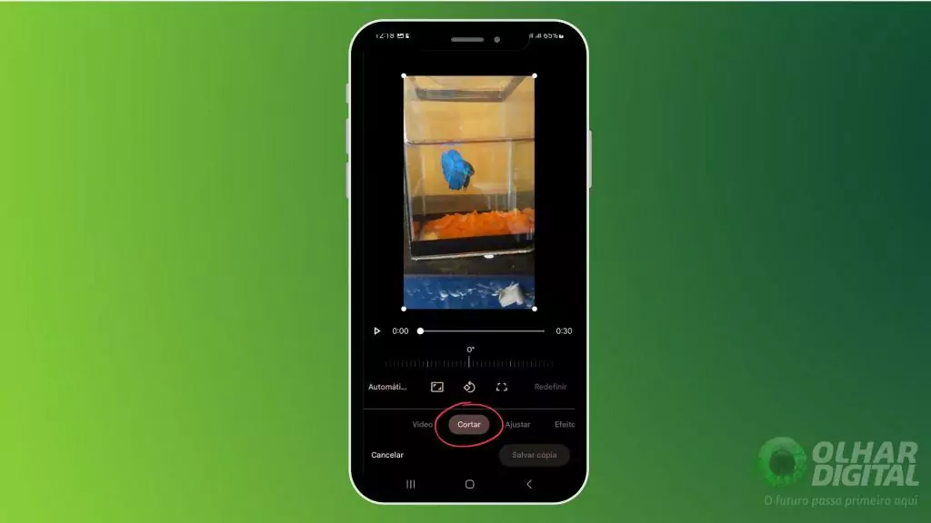 Exemplo de funcionalidade de corte no Google Fotos Interface de corte de vídeo no Google Fotos