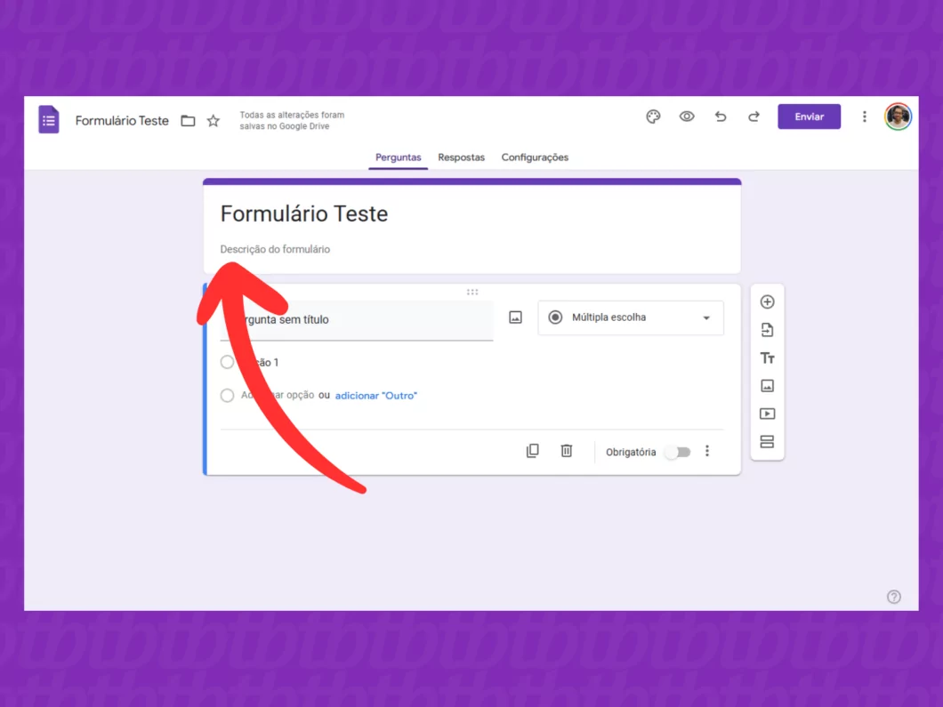 Captura de tela do site Google Forms no PC mostra como editar a descrição do formulário Captura de tela do site Google Forms no PC mostra como editar a descrição do formulário