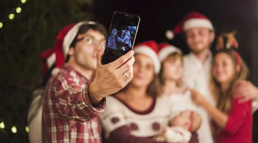 6 sugestões para configurar a câmera do celular e fazer fotos bonitas no Natal