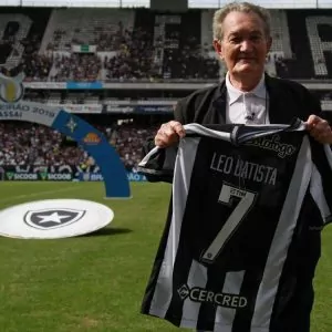 Clube do coração, Botafogo se despede de Léo Batista: 'Escolhido pela Estrela Solitária'
