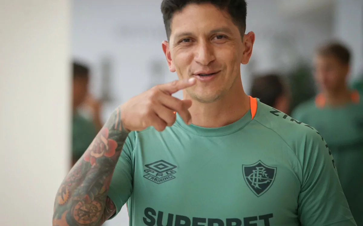 Elenco principal do Fluminense se reapresenta para a pré-temporada de 2025