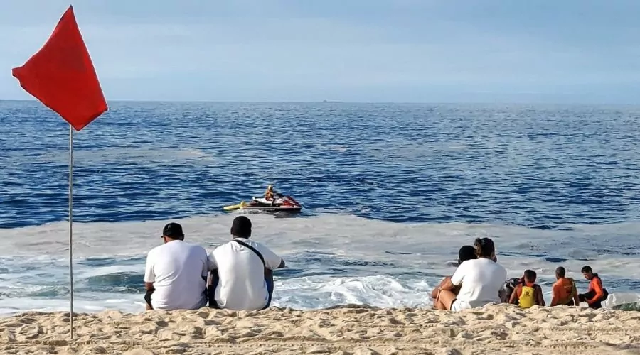 Maricá: Homem desapareceu após entrar no mar de Itaipuaçu na madrugada de domingo (09)