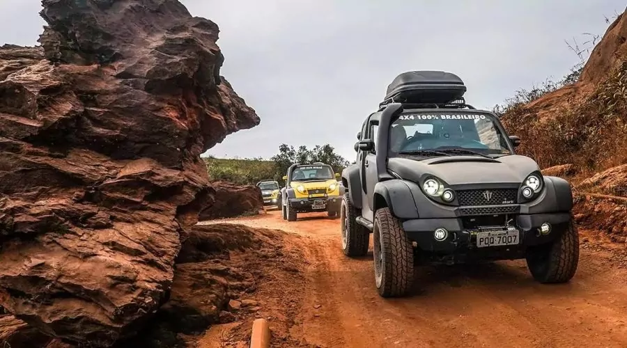 Maricá: Fabricante de jipes 4×4 e empresa de tecnologia vão gerar cinco mil vagas