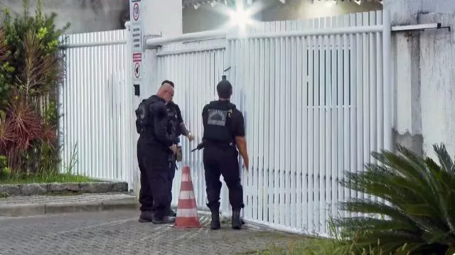Operação Teatro Invisível 2: PF mira contratos fraudulentos de R$ 3,5 bi que pagaram atores; prefeito de Cabo Frio é alvo