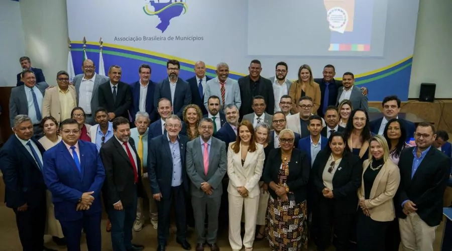 Maricá: Prefeito Quaquá assume a liderança da Associação Brasileira de Municípios