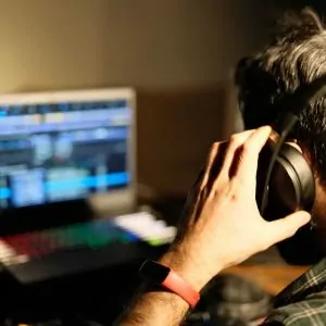 MusicFX: como usar a IA para criar músicas pelo Google