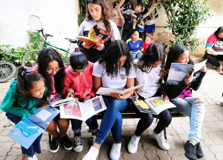 Cabo Frio relança projeto “Dose de Leitura” para incentivar hábito nas escolas da rede municipal