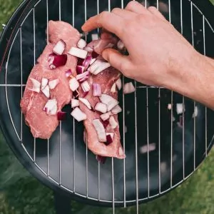 Como calcular a quantidade certa de carne por pessoa no churrasco