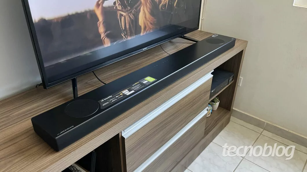 LG SP9A (Imagem: Darlan Helder/Tecnoblog)