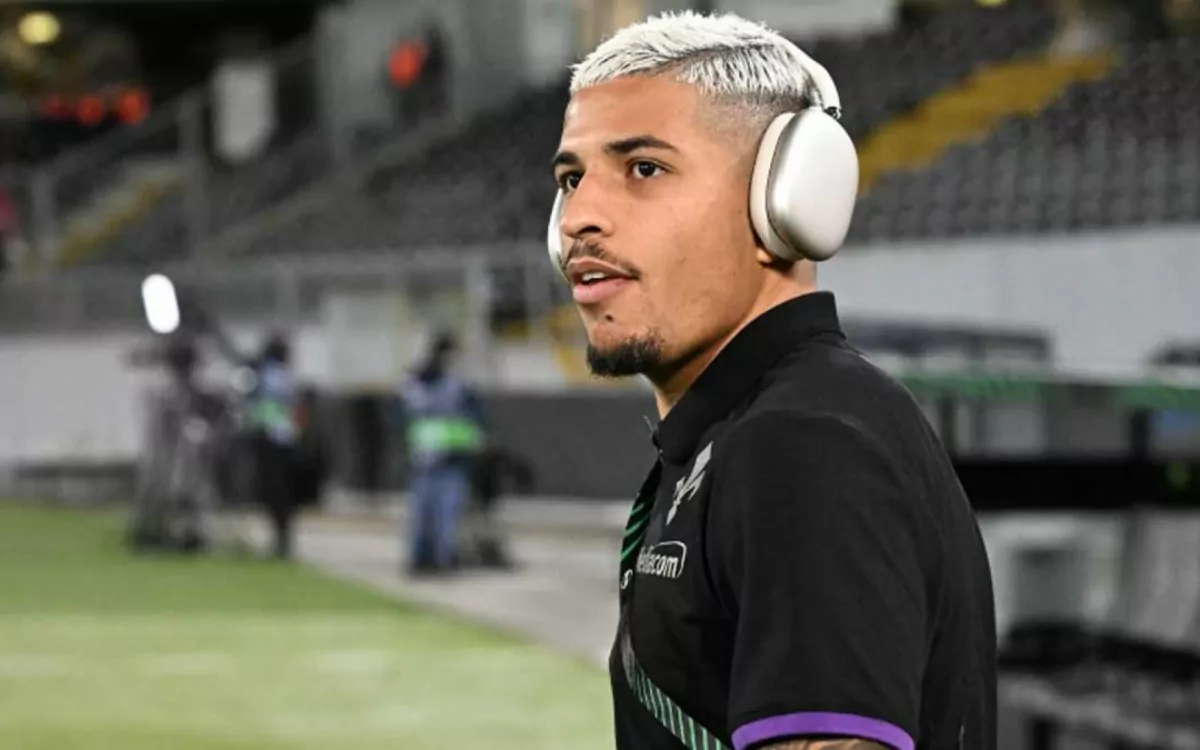PEP LIGOU E MEXEU COM TUDO: Manchester City mira Wesley, e Flamengo reage com interesse em lateral do futebol italiano