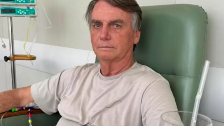 Jair Bolsonaro no hospital