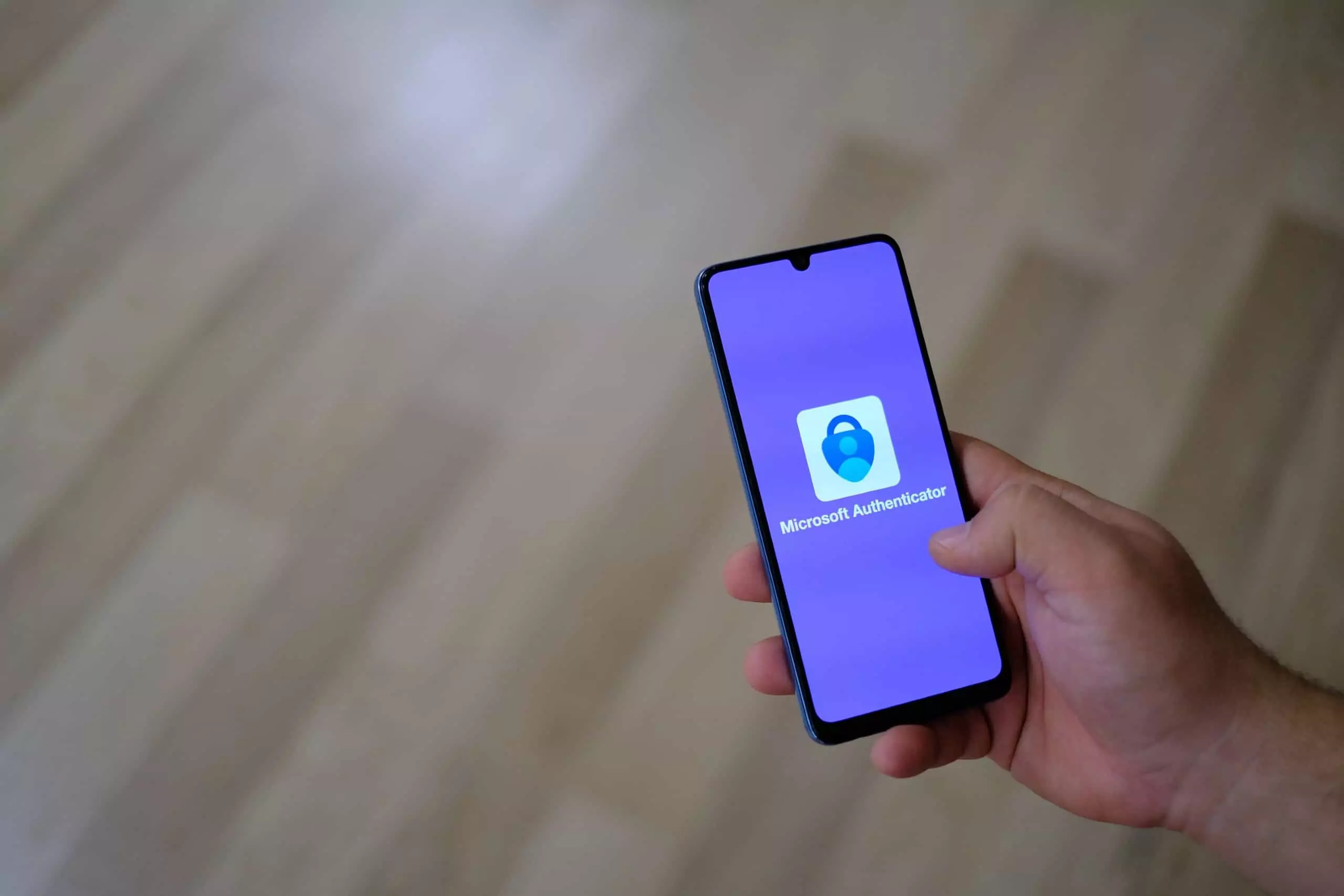 Como configurar Passkeys no app Microsoft Authenticator